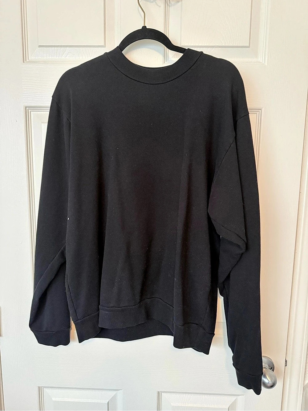 MINIM LA Black Crewneck Sweatshirt Size Large